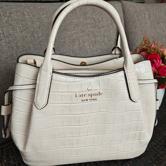 kate spade Handbags - Kate Spade Dumpling Small Satchel in Croc Embossed Leather - Ivory (Like New)